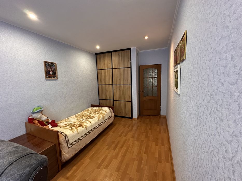 ПРОДАЖ двоповерхового будинку | с. Червоне | 10 КМ ВІД КРИВОГО РОГУ