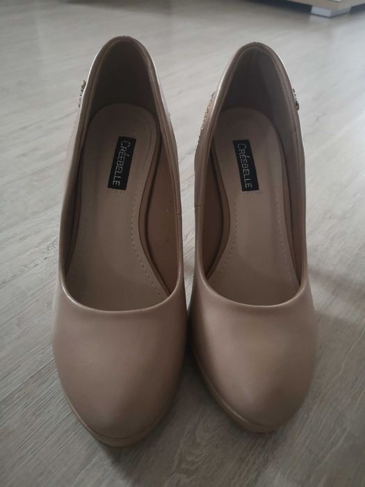 Buty na obcasie, szpilki