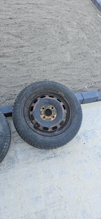 Koła Opony zimowe ford fiesta  i inne