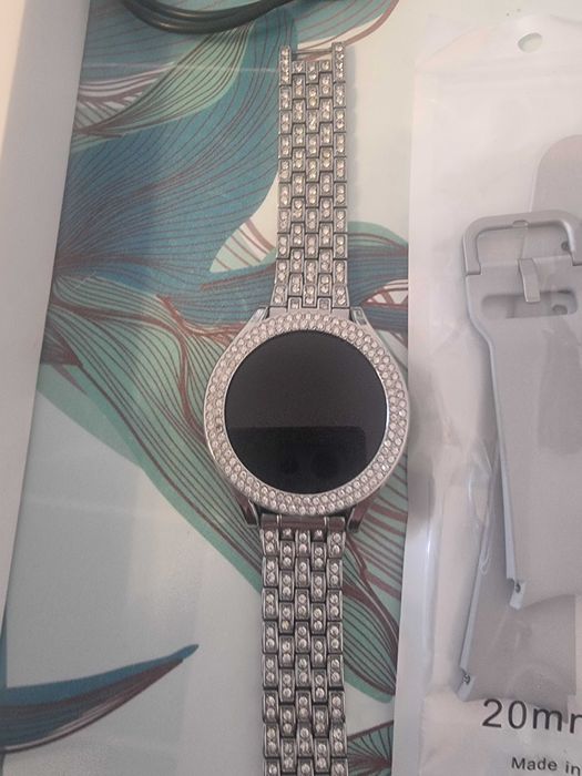 Samsung Galaxy Wotch 4 44 mm idealny + akcesoria