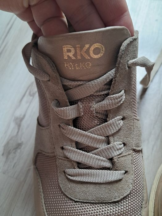 Buty sportowe Ryłko roz.38