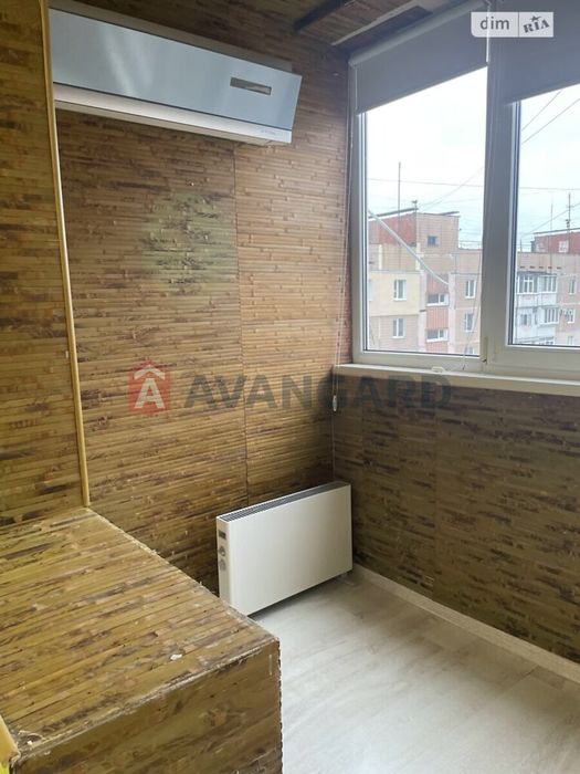 Продам 3шку В центрі Пісків! Ваучер ТАК!