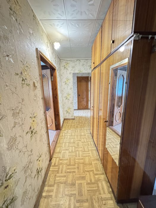 Продажа 3х комнатная квартира Шуменский ул.Лавренёва