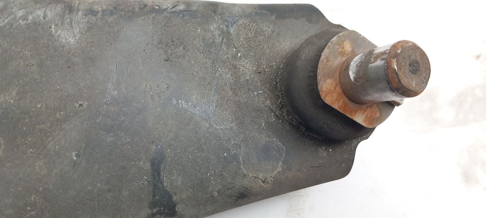 Braço de suspensão frente esquerdo RENAULT Twingo III (BCM_)