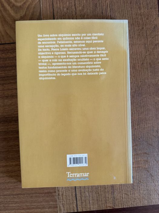 O que é a Alquimia? De Pierre Laszlo