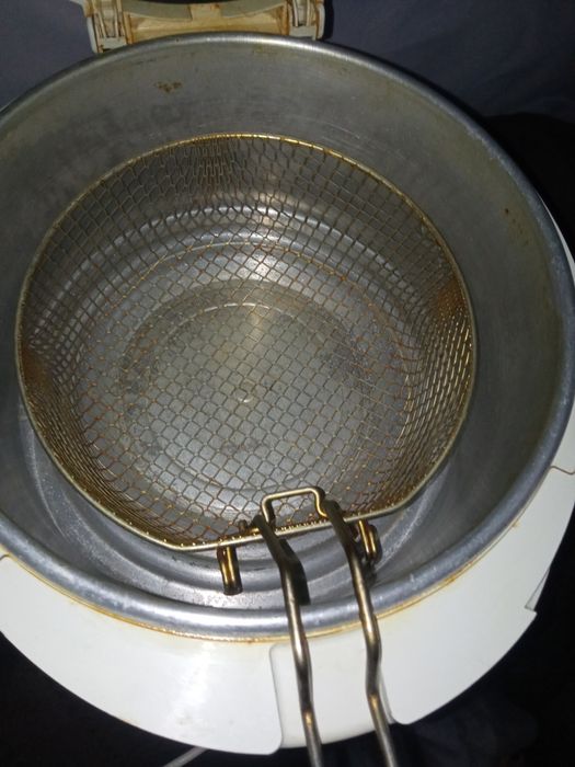 Фрітюрниця TEFAL електрична