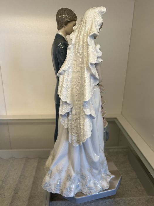 Lladró “Wedding Cake - 5587”