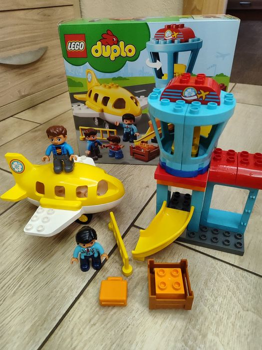 LEGO DUPLO 10871 Аеропорт