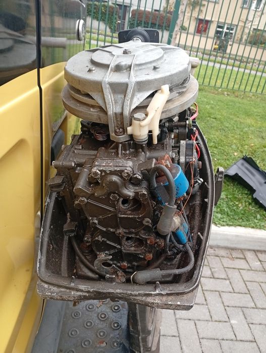 Продам запчястин Evinrude Johnson 100. 2 тактний