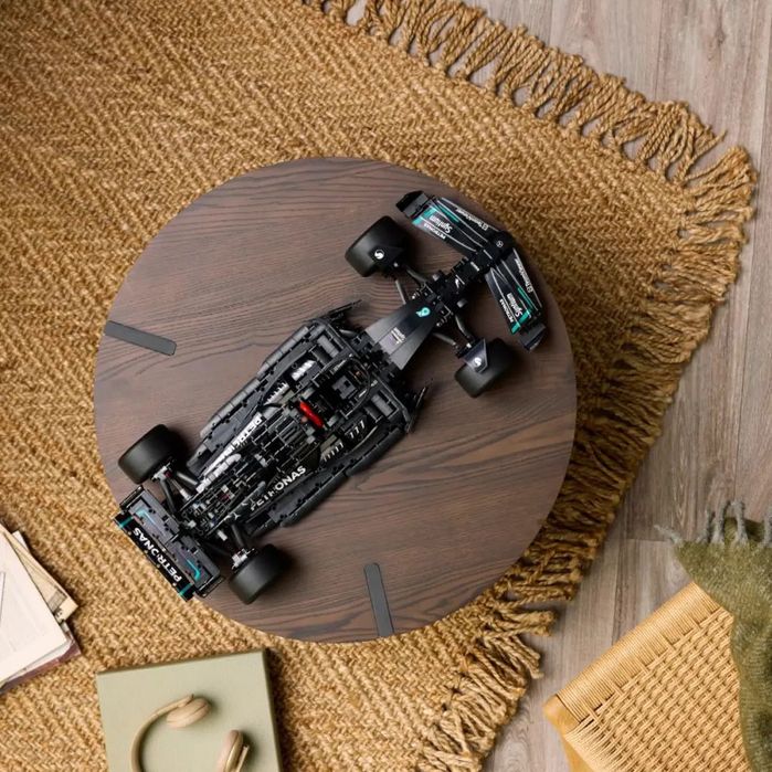 Конструктор LEGO Technic Mercedes-AMG F1 W14 E Performance(42171) Ябко