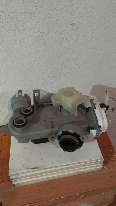 Maquina lavar loiça Bosch peças ainda disponiveis