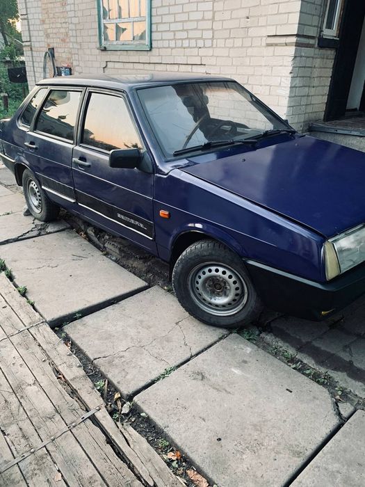 Продам ваз-2199.