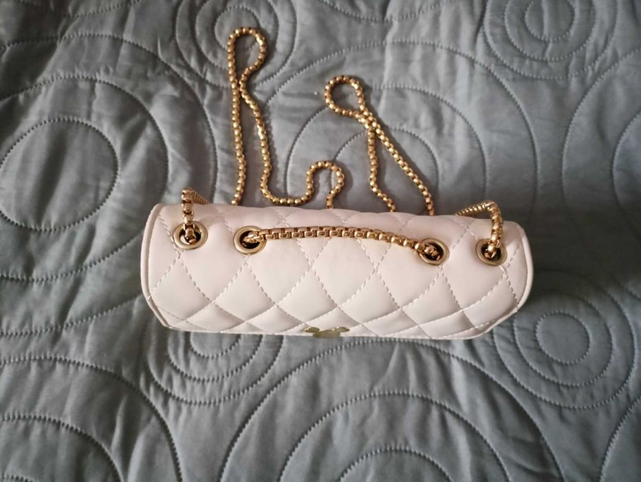 Jasnobeżowa torebka