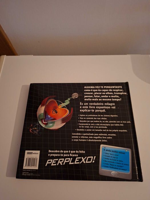 Livro "O Incrível Corpo Humano" para jovens