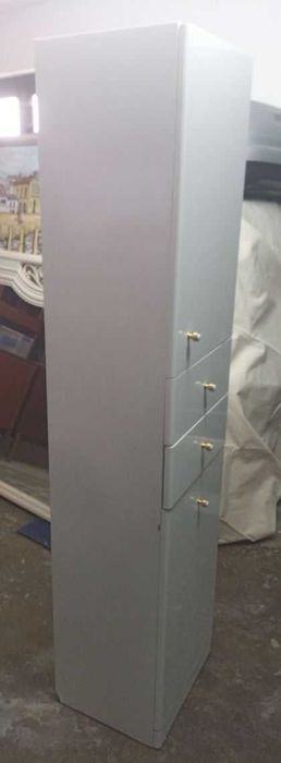 Armário de Casa de Banho