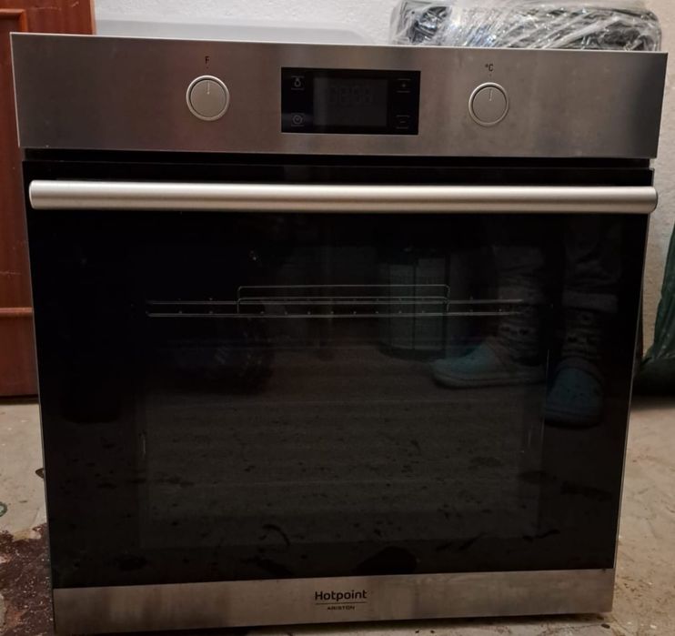 Forno hotpoint 71L hidrolítico inox