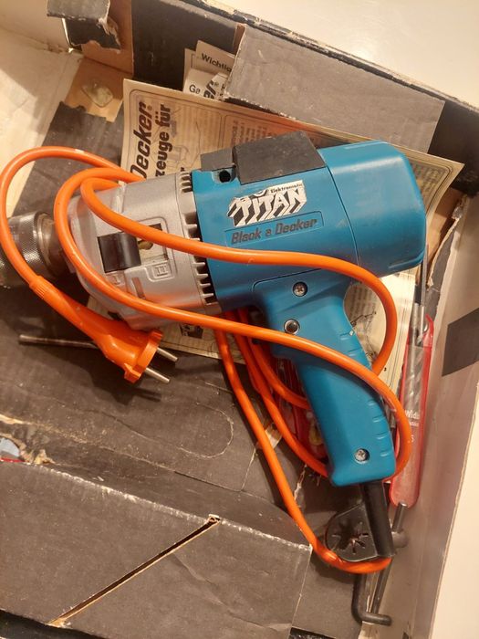 Wiertarka udarowa Black & Decker, stan bardzo dobry POLECAM