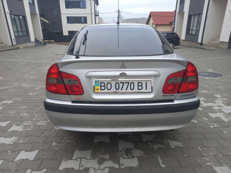 Mitsubishi Carisma 2003 1.6 бензин