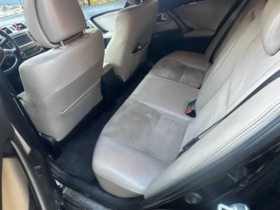 Toyota Avensis 2012 АКПП можливий Обмін