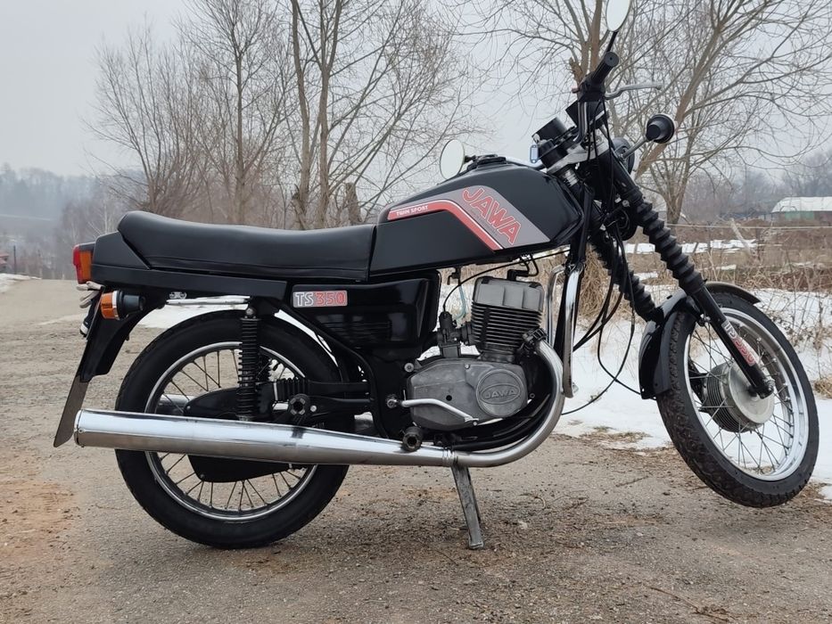 Czarna Jawa TS 350