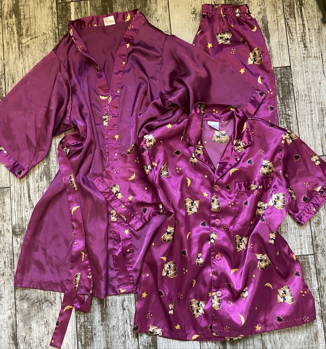 Розкішна атласна піжама