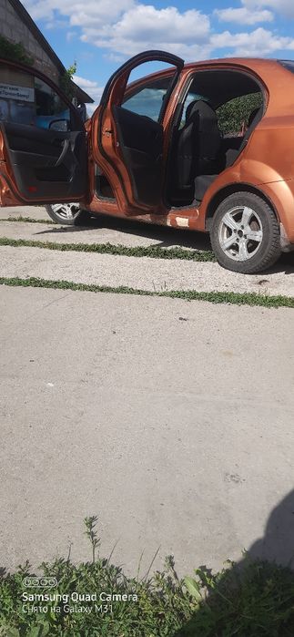 продам шевроле авео т250