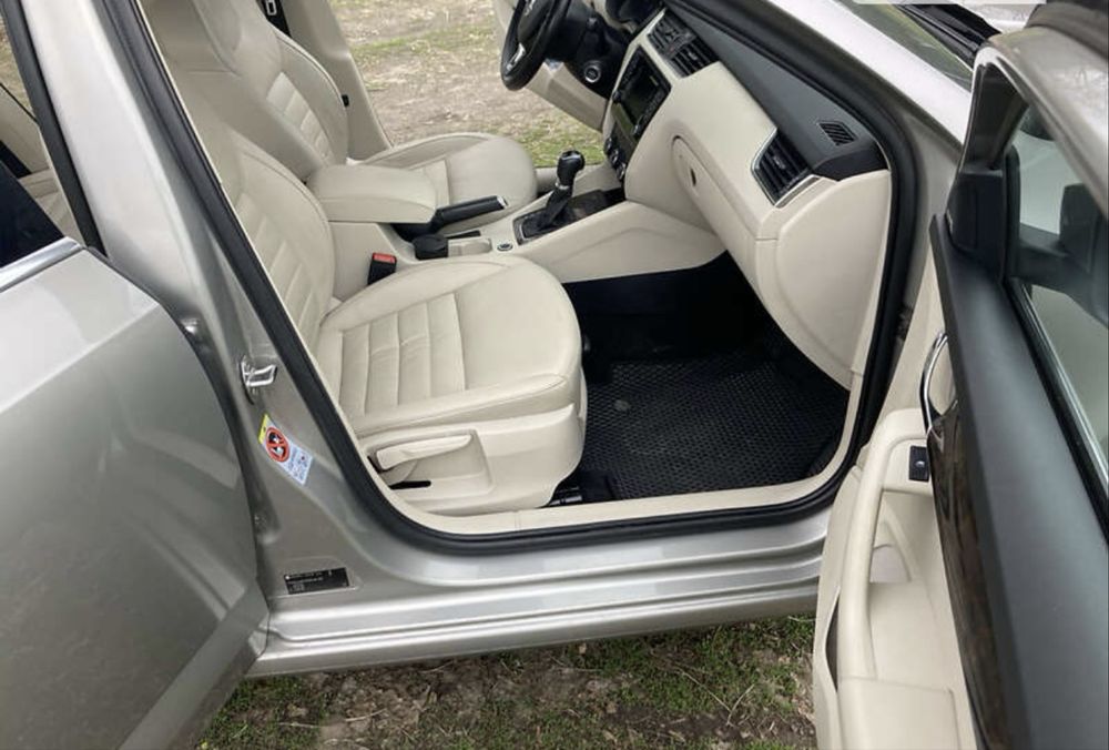 Розборка Skoda Octavia A7 2.0TDI 105kw CRVC/PUH DSG Українські документи доки