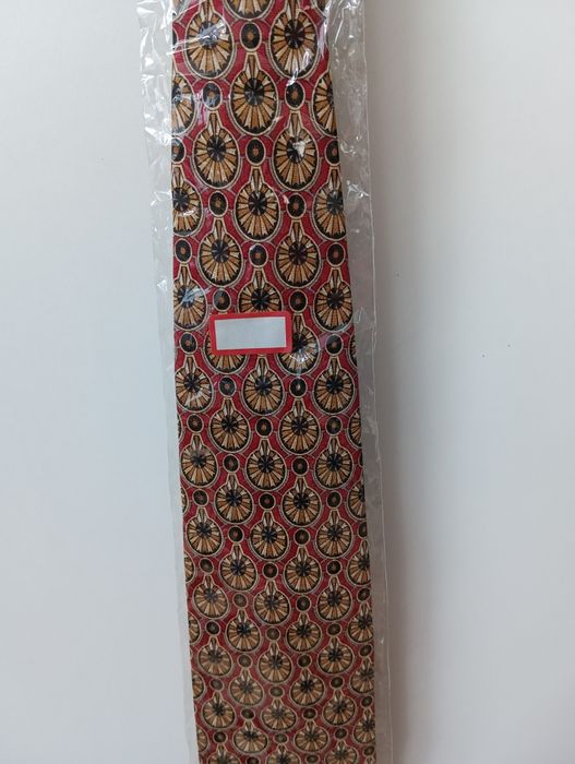 Krawat nowy z jedwabiu Handmade ,