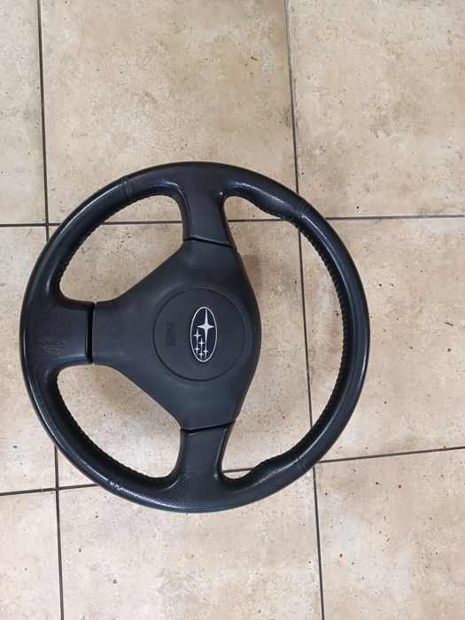 Kierownica poduszka Subaru impreza GD ładny stan
