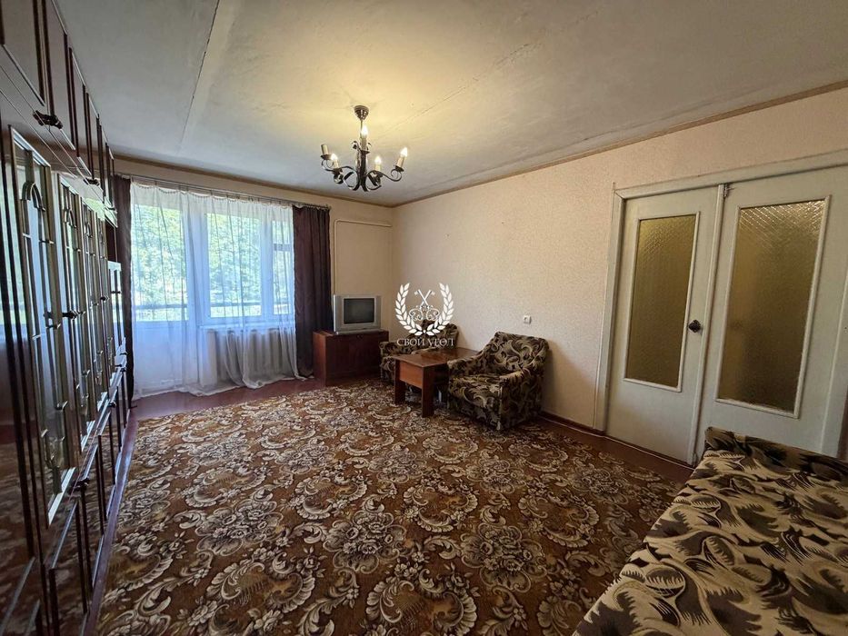Продам 3- ри кімнатну квартиру в м. Мена (вул. Корольова)