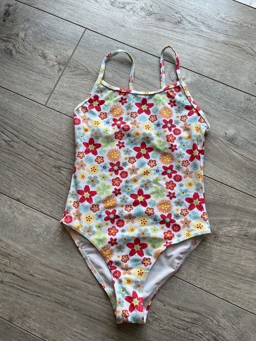 купальник на дівчинку 5-7 р