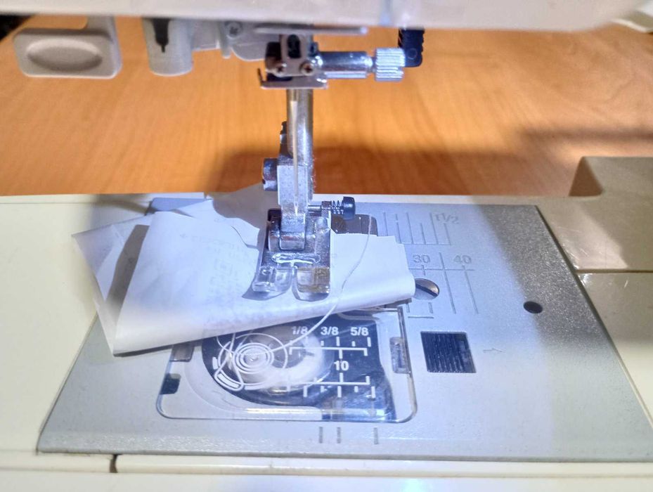 Швейна машина JANOME DC 360