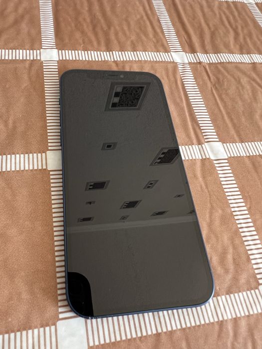 Iphone 12 64 GB.