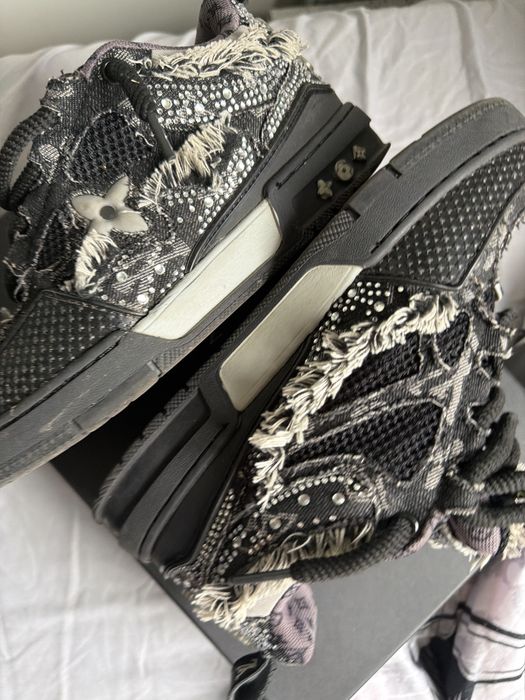 Buty 2 pary lv skate i numeris