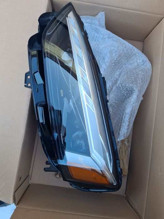 Lampa Audi A5 b9 8W lift Laser USA