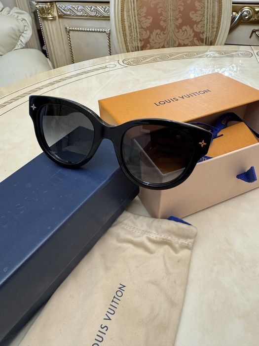 Продам сонцезахісни  окуляри  Louis Vuitton оригінал