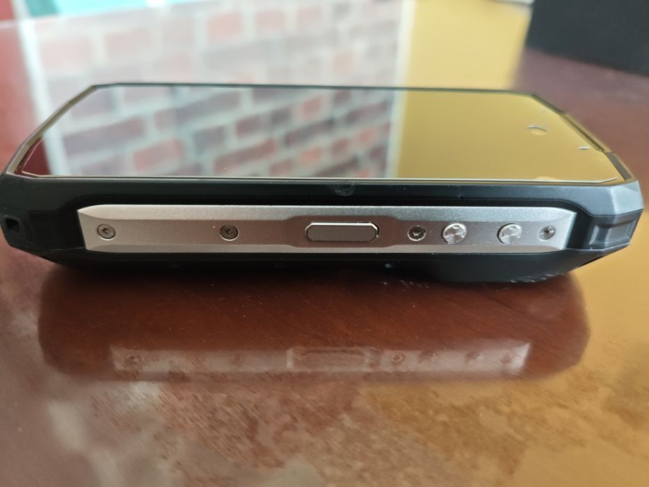 Telefon ARMOR MINI 20