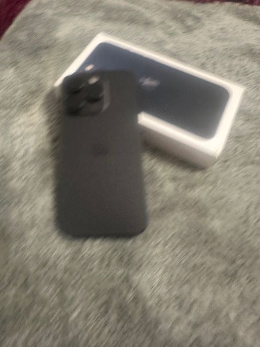 iPhone 15 pro 256gb