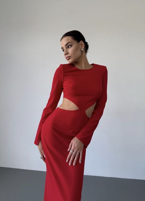 Червона,чорна сукня