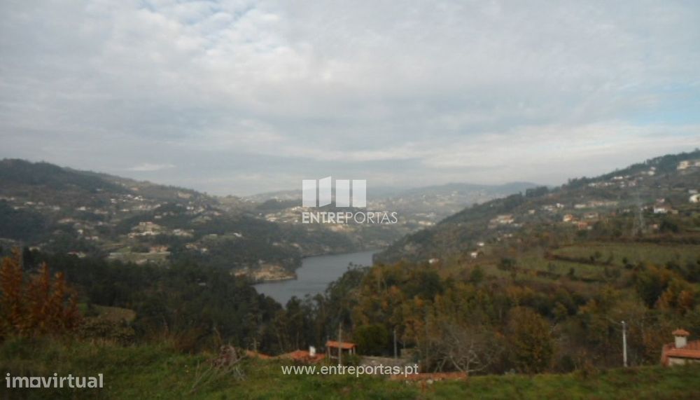 Venda Terreno,São Cristóvão de Nogueira, Cinfaes — Marco, Porto