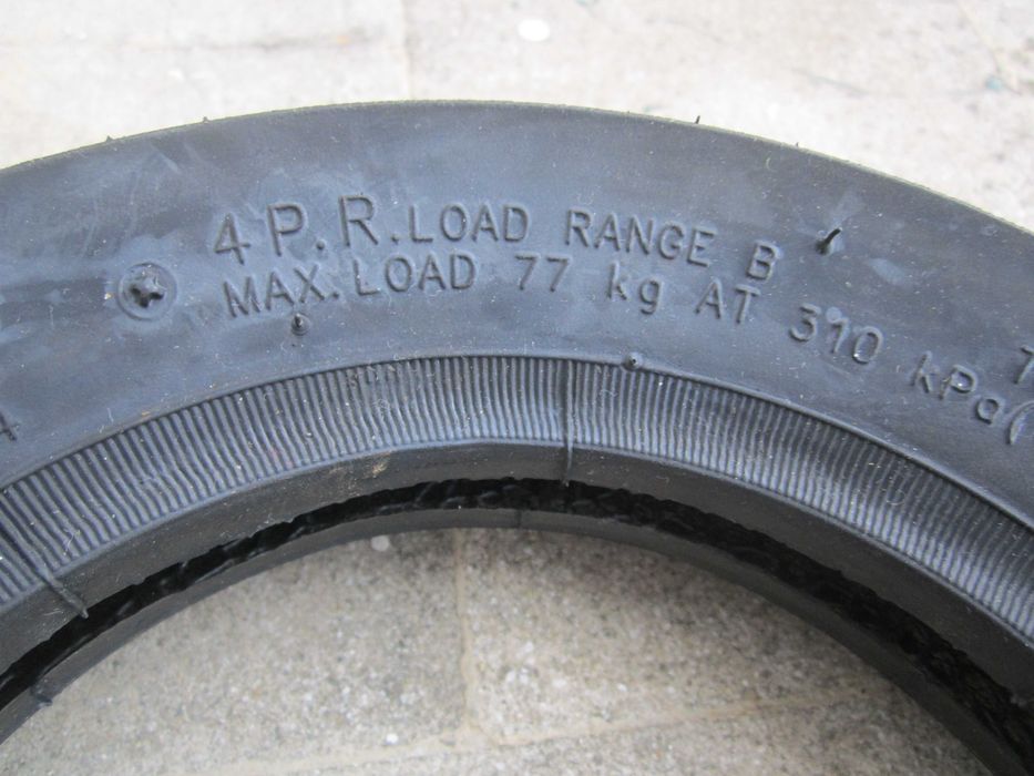 Pneu preto CST externo para trotinete ou scooter 10x2.50 Novo