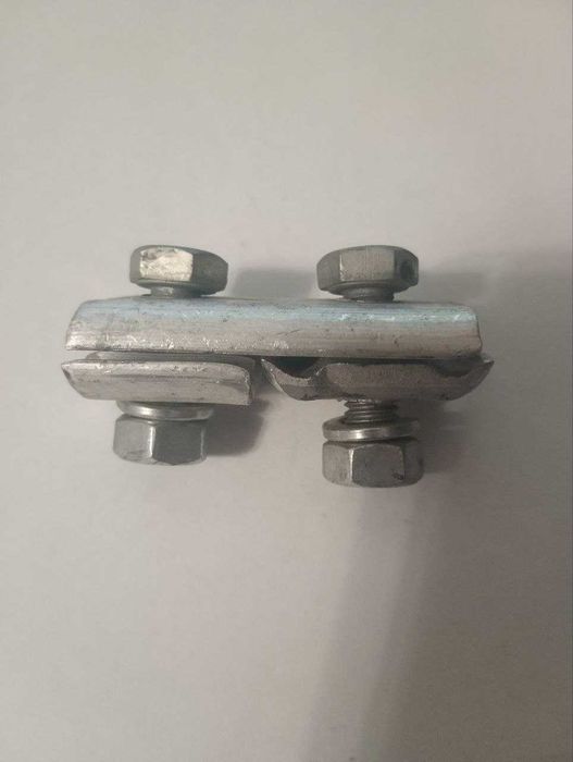 Затискач з’єднувальний плашковий ПА 1-1