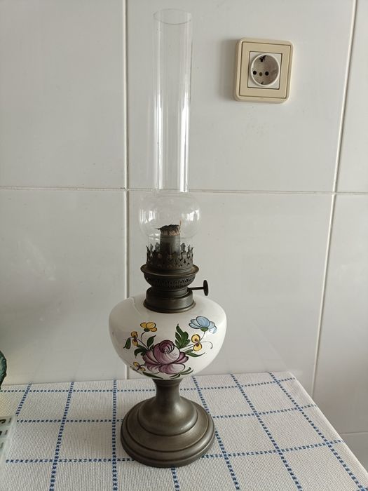Candeeiro a petróleo