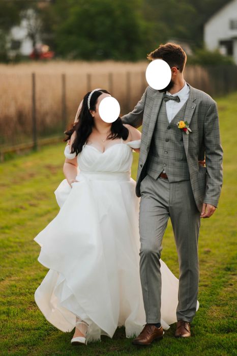 Suknia Ślubna z perłami na ramiączkach,  Strzyżów n/Wisłokiem