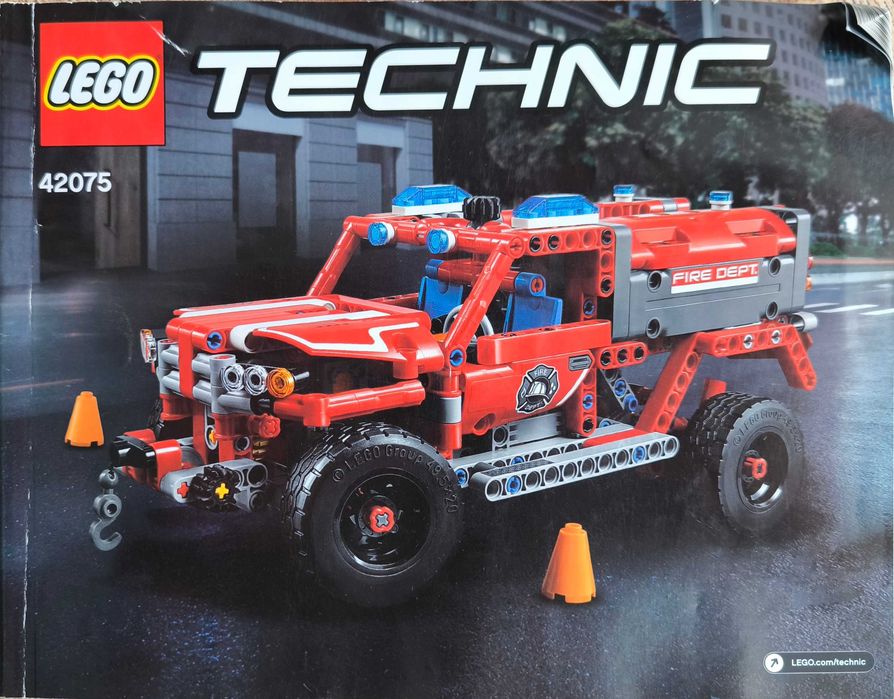 Klocki LEGO  92075 Wóz szybkiego reagowania