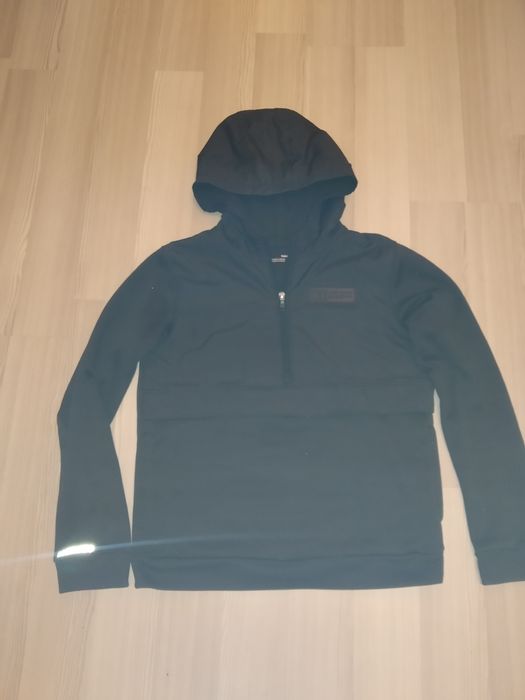 Продам худі under armour