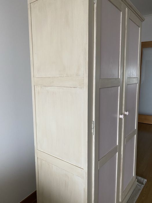 Roupeiro quarto de criança