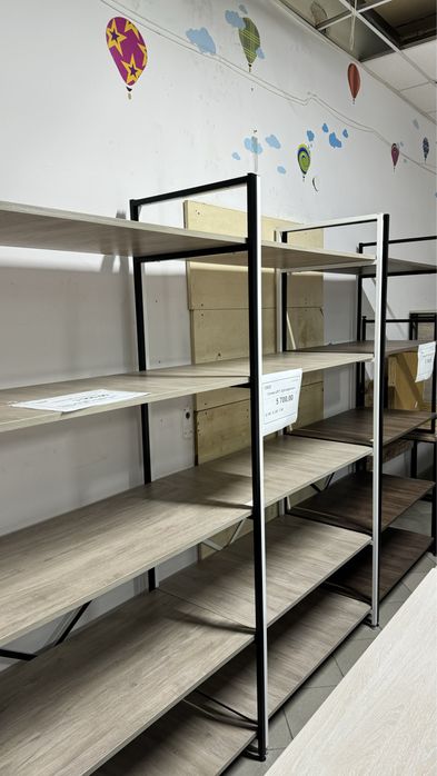 РоЗпРоДаж Столи Лофт нові