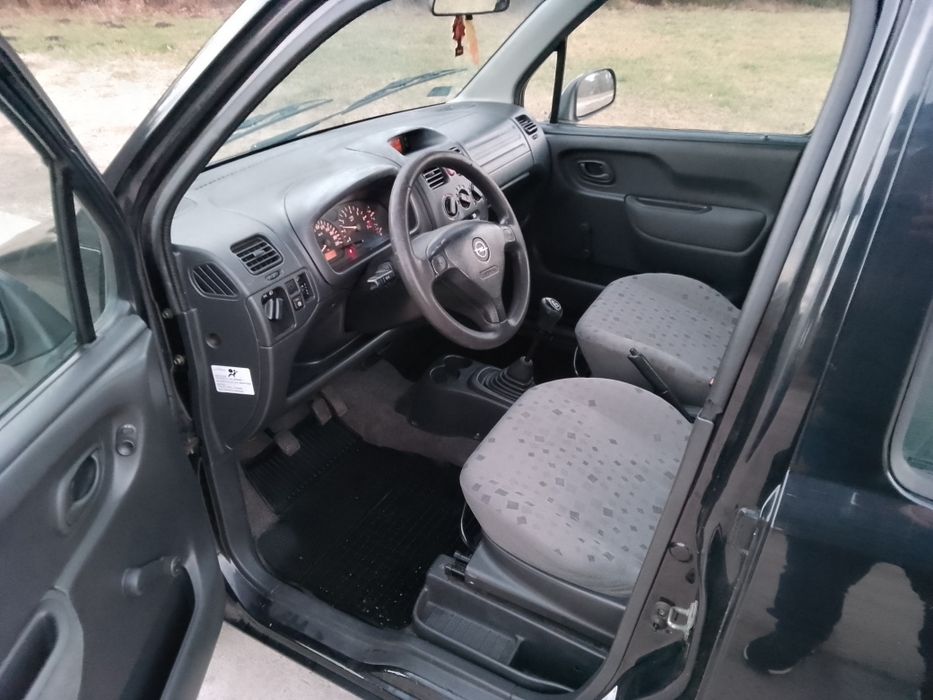 Opel Agila 1.0 bezyna 2003