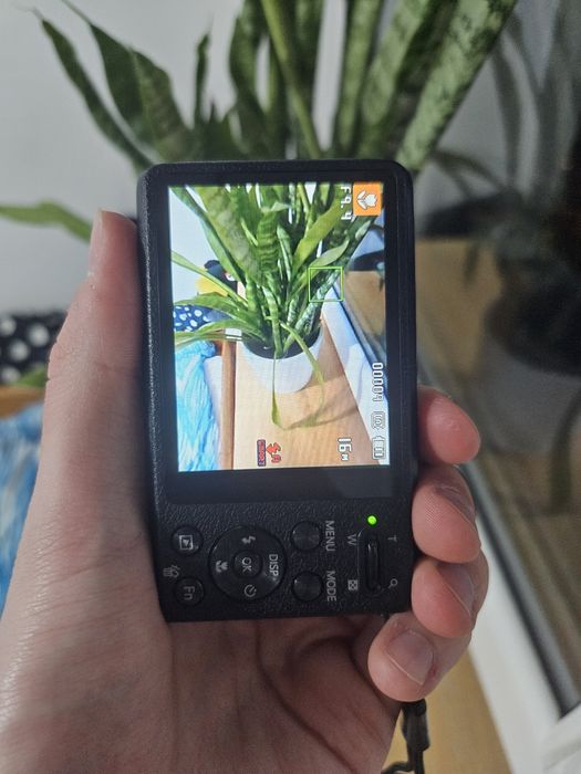Samsung DV90 | Aparat kompaktowy | Z ładowarką | Stan dobry